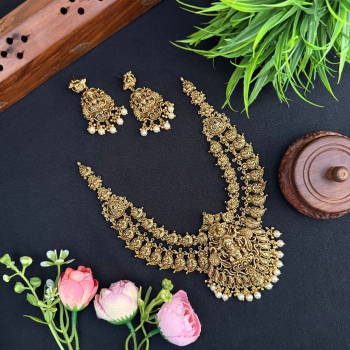 DUAL LAYER HEAVY NECKLACE NAGASI